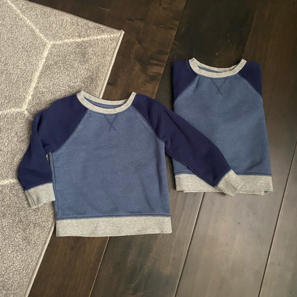 Circo pull over color block sweaters